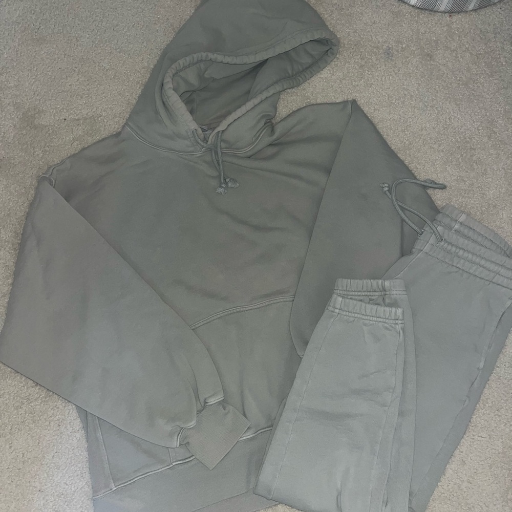 TNA Cozy Fleece Hoodie in Gray